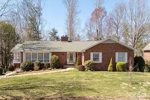 71 W Fairway Dr, Etowah, NC 28729 - Photo 1