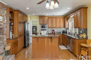 71 W Fairway Dr, Etowah, NC 28729 - Photo 16