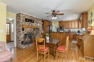 71 W Fairway Dr, Etowah, NC 28729 - Photo 20