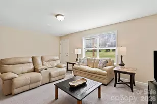 247-1 Bent Creek Ranch Rd, Asheville, NC 28806 - Photo 4