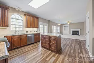 8409 Bampton Dr, Concord, NC 28027 - Photo 10