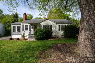 1339 11th St NW, Hickory, NC 28601 - Photo 4