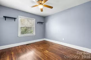 1339 11th St NW, Hickory, NC 28601 - Photo 22