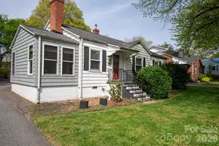 1339 11th St NW, Hickory, NC 28601 - Photo 2