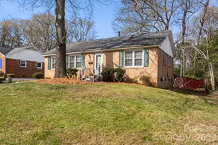 3200 Markland Dr, Charlotte, NC 28208 - Photo 2