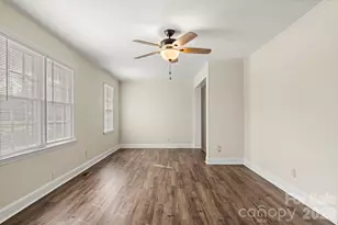 3200 Markland Dr, Charlotte, NC 28208 - Photo 8