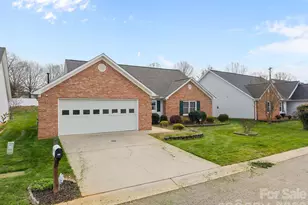 202 Hidden Creek Cir, Salisbury, NC 28147 - Photo 2