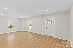 109 N College St, Monroe, NC 28112 - Photo 8