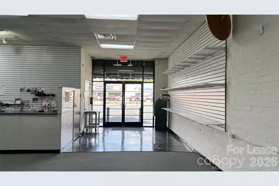 111 W King Street, Kings Mountain, NC 28086 - Photo 6