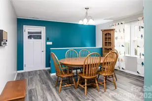 286 Valley Rd, Hickory, NC 28601 - Photo 8