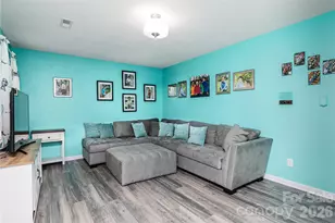 286 Valley Rd, Hickory, NC 28601 - Photo 10