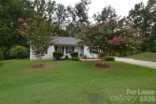 112 Dundee Ct, Maiden, NC 28650 - Photo 1