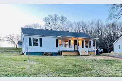 5216 Eaton Circle, Charlotte, NC 28208 - Photo 1