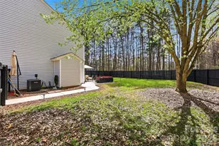 1803 Endeavor Ln, Clover, SC 29710 - Photo 6