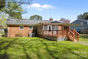 7614 Rolling Hill Rd, Charlotte, NC 28227 - Photo 32