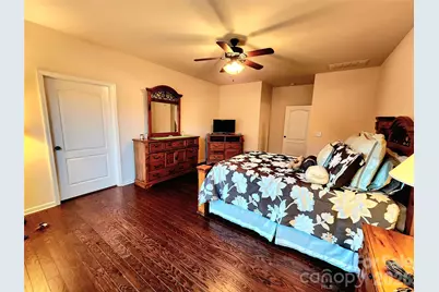 7315 Strawberry Fields Lane, Charlotte, NC 28278 - Photo 16