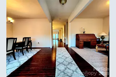 7315 Strawberry Fields Lane, Charlotte, NC 28278 - Photo 2