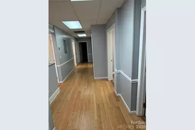 504 Mulberry Street SW, Lenoir, NC 28645 - Photo 8