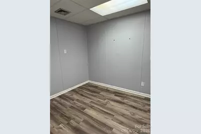 504 Mulberry Street SW, Lenoir, NC 28645 - Photo 14