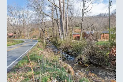 72 Topeka Drive, Sylva, NC 28779 - Photo 20