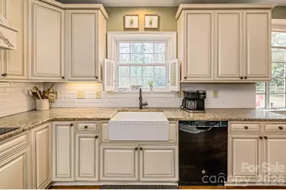 259 Sunset Drive SE, Concord, NC 28025 - Photo 8