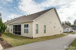 748 Summerfield Pl, Flat Rock, NC 28731 - Photo 26