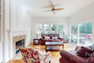 5423 Piper Glen Dr, Charlotte, NC 28277 - Photo 12