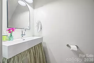 5223 Fernhill Dr, Charlotte, NC 28217 - Photo 14