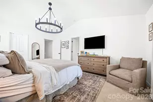 5223 Fernhill Dr, Charlotte, NC 28217 - Photo 16