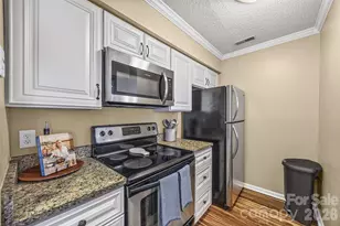 308 Queens Rd, Charlotte, NC 28204 - Photo 2