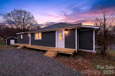 427 Pleasant Avenue, Kannapolis, NC 28081 - Photo 1