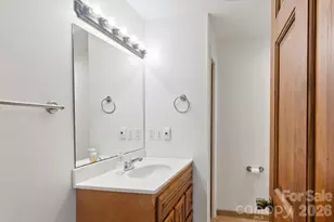 65 New Jersey Ave, Asheville, NC 28806 - Photo 18