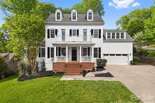 21 Dianthus Dr, Asheville, NC 28803 - Photo 2