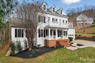 21 Dianthus Dr, Asheville, NC 28803 - Photo 2