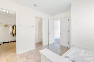 3124 Berry Creek Rd, Charlotte, NC 28214 - Photo 28