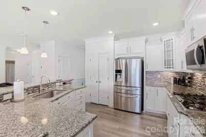 3124 Berry Creek Road, Charlotte, NC 28214 - Photo 22