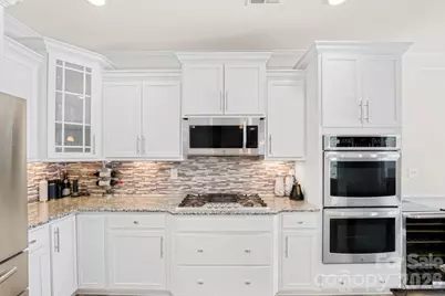 3124 Berry Creek Road, Charlotte, NC 28214 - Photo 6