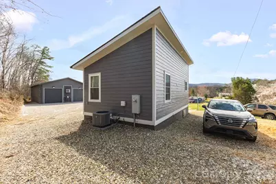 17 Red Leaf Road, Asheville, NC 28806 - Photo 22