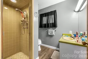 103 Hamp St, Morganton, NC 28655 - Photo 20