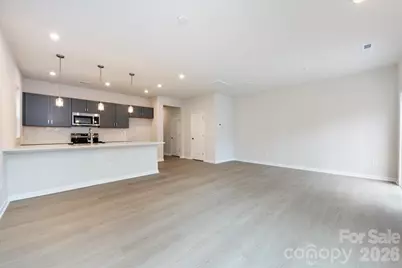 6017 Longar Lane, Charlotte, NC 28269 - Photo 8