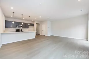 6017 Longar Ln, Charlotte, NC 28269 - Photo 8