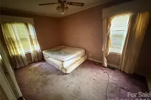 4215 Dinglewood Ave, Charlotte, NC 28205 - Photo 14