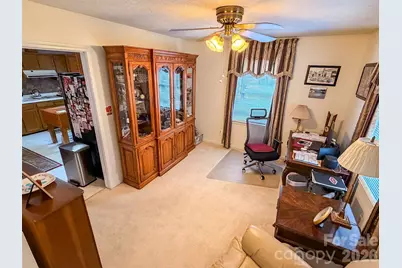 1017 3rd Avenue NW, Conover, NC 28613 - Photo 22