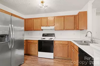 205 Amir Circle, Matthews, NC 28105 - Photo 4