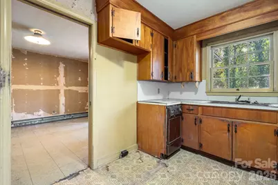 308 E Concord Street, Morganton, NC 28655 - Photo 10