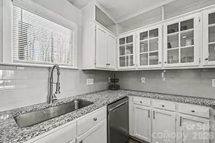 9041 J M Keynes Dr, Charlotte, NC 28262 - Photo 14