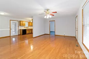 111 Flushing Dr, York, SC 29745 - Photo 6