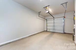 6001 Longar Ln, Charlotte, NC 28269 - Photo 22