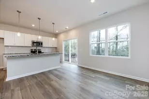 6001 Longar Ln, Charlotte, NC 28269 - Photo 6