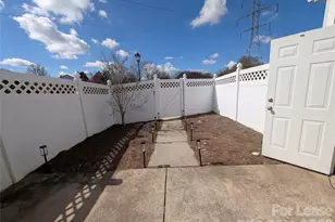 5133 Prosperity Church Rd, Charlotte, NC 28269 - Photo 28